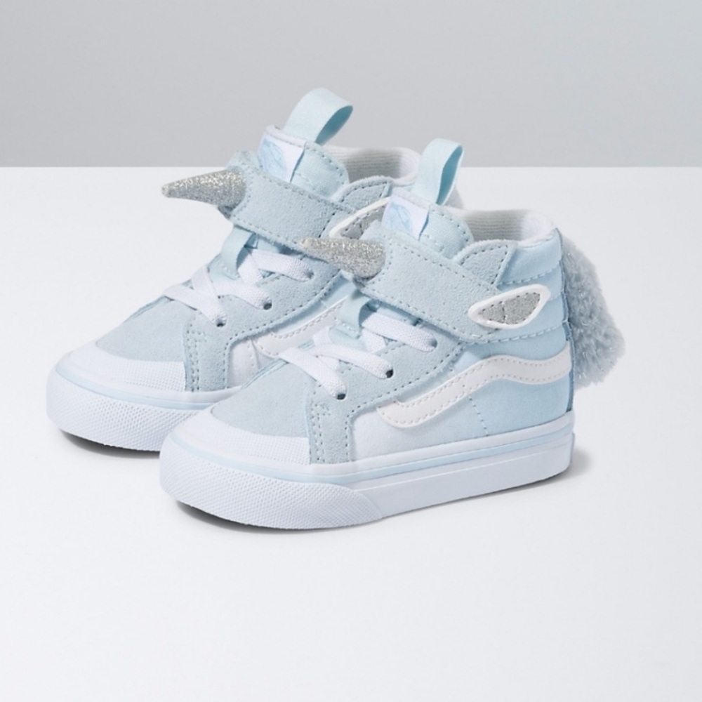 Unicorn sk8-hi toddler shoes size 4